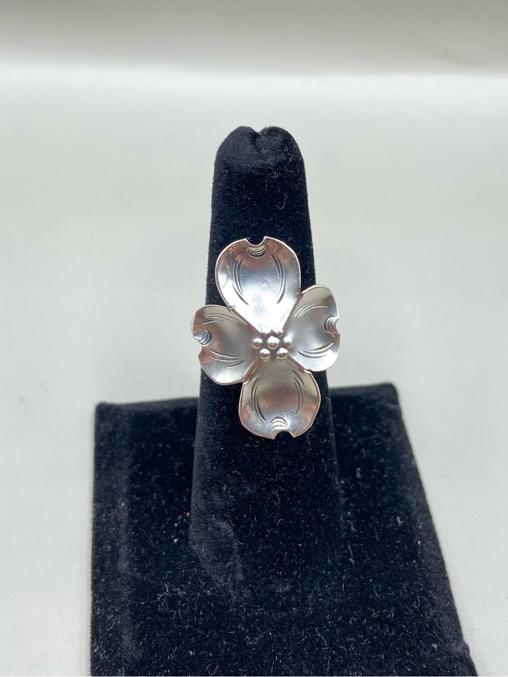 Vintage Stuart Nye Sterling Silver Dogwood Adjustable Ring